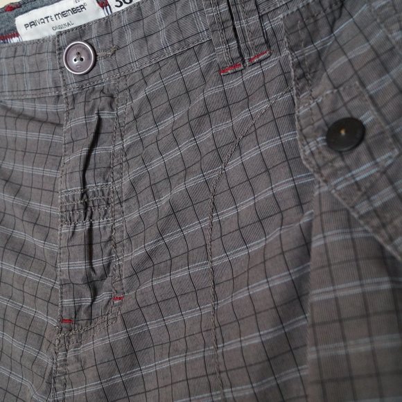 PRIVATE MEMBER plaid cargo short - Picture 6 of 8